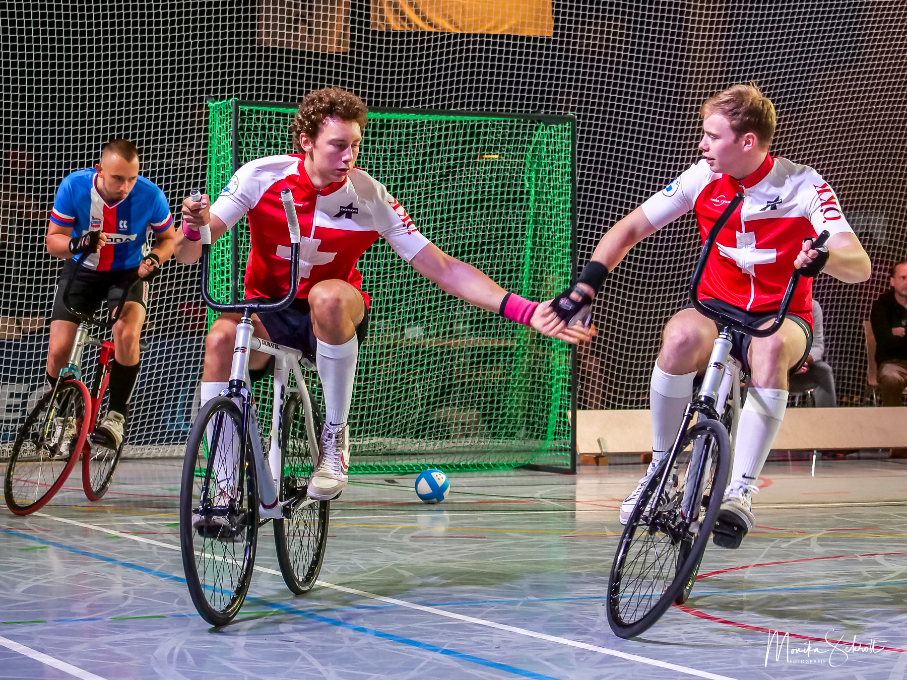 Das Schweizer Hallenradsportteam mit erfreulichen Perspektiven - Swiss Indoor- & Unicycling