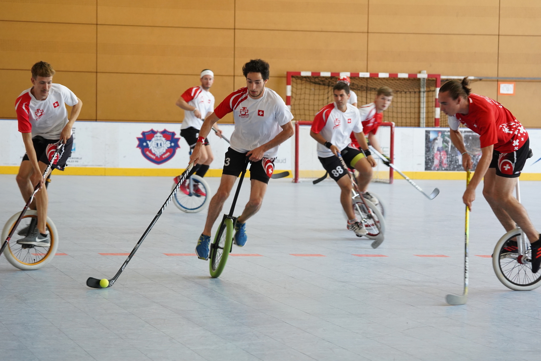 Schweizer Einradhockeynati fährt ambitioniert an die EM - Swiss Indoor- & Unicycling